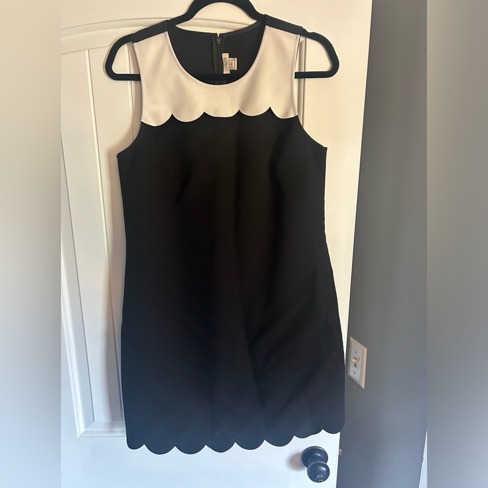 Cute and classic JCrew scalloped dress.